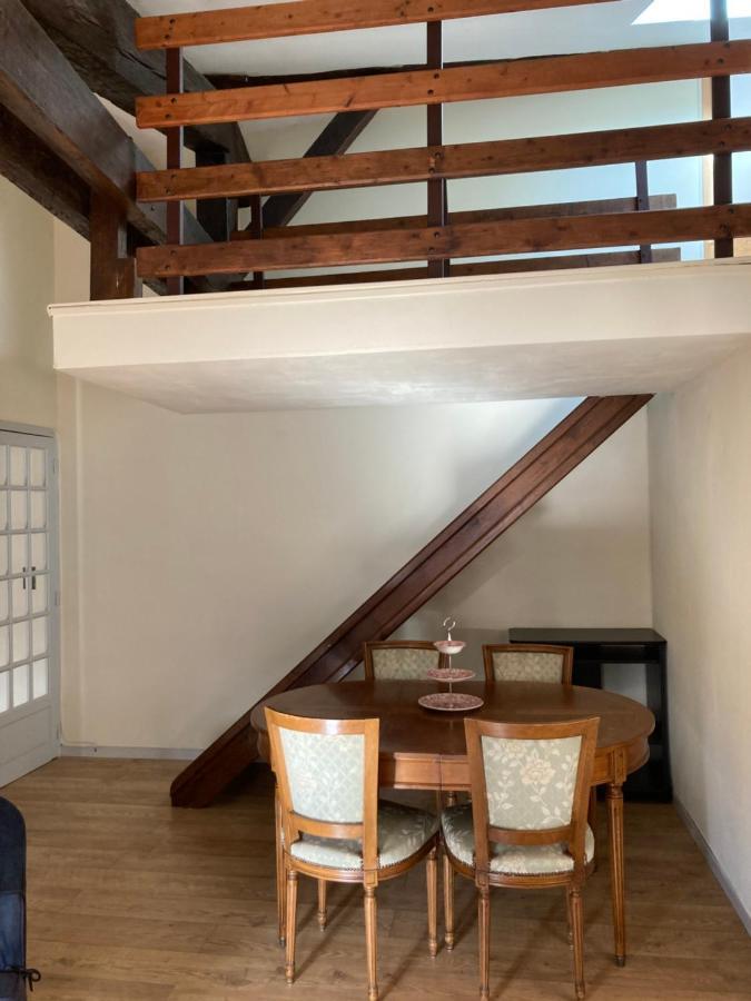 Toulouse Centre: T2 Bis Dans Immeuble Historique Apartamento Exterior foto